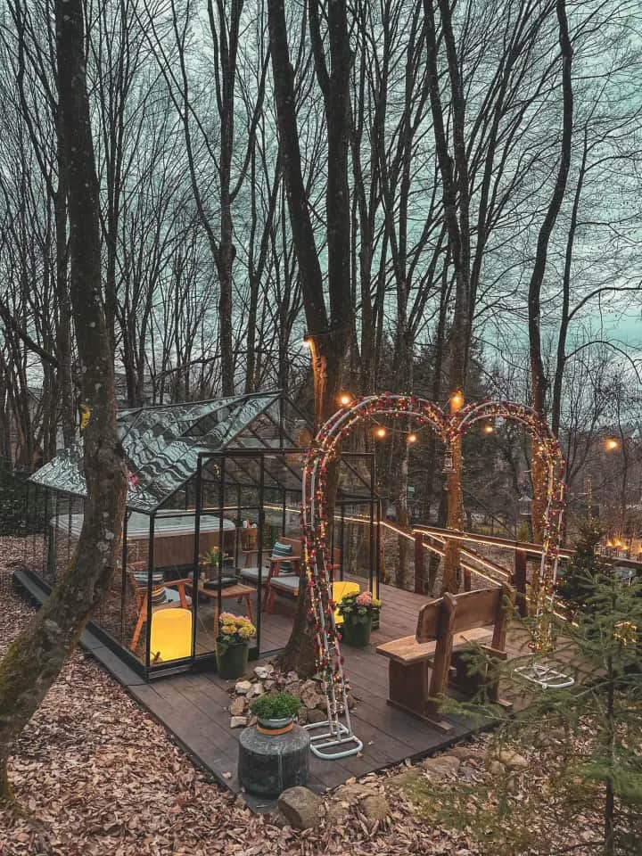 Imagine Montebello Chalet
