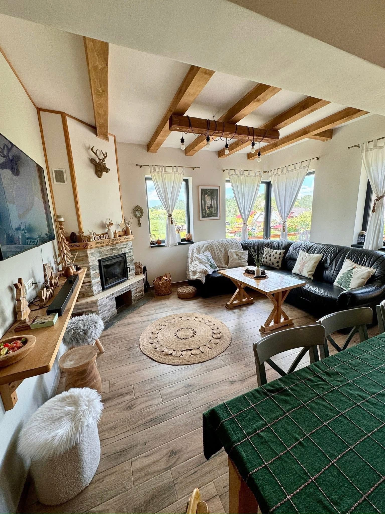 Casa de Sub Munte Fundata - Imagine 5