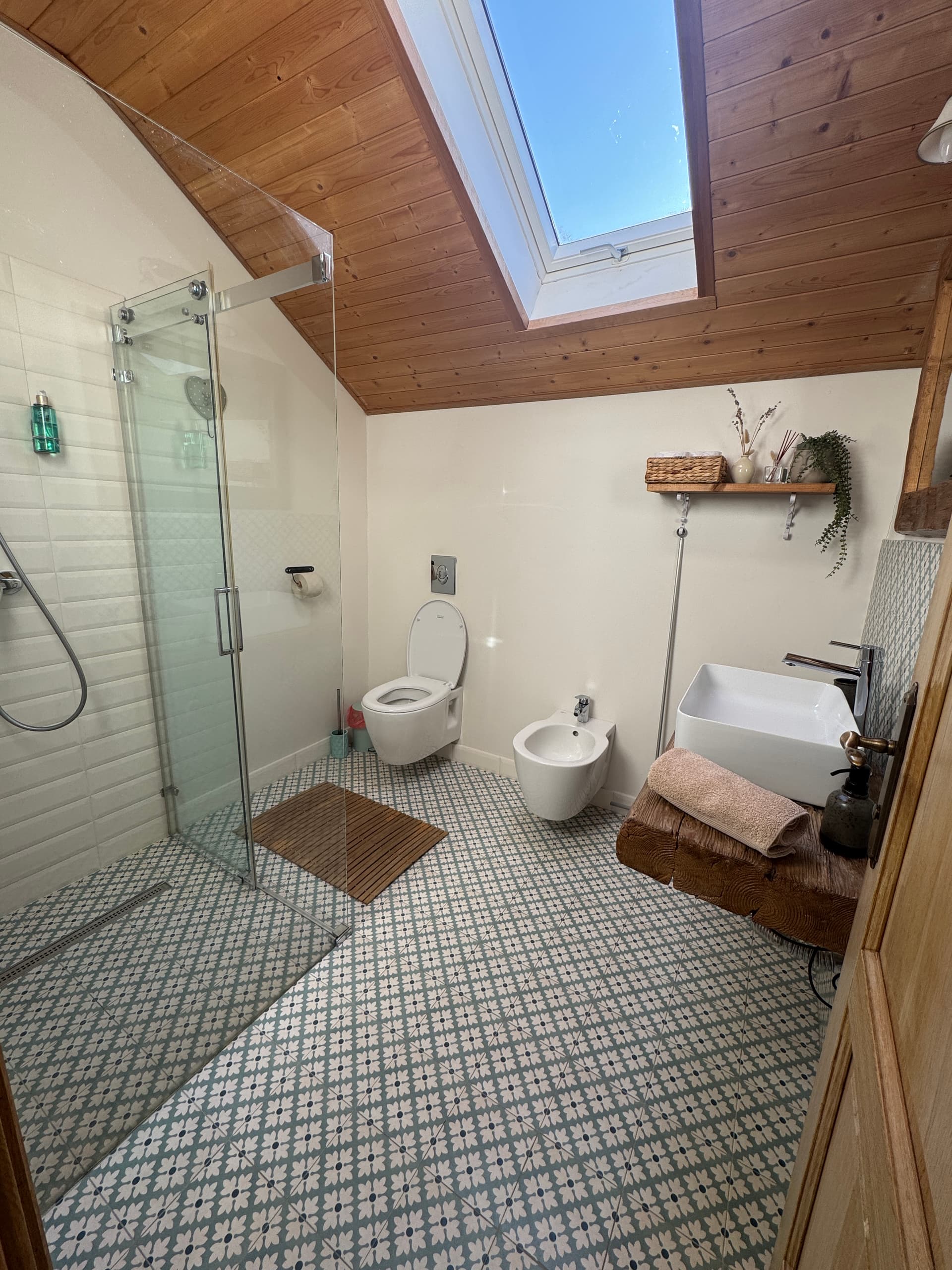 Casa de Sub Munte Fundata - Imagine 13