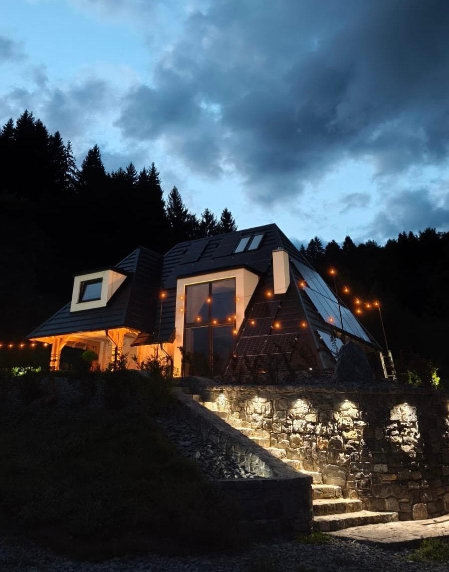 Sol Chalet Maramureș - Imagine 4