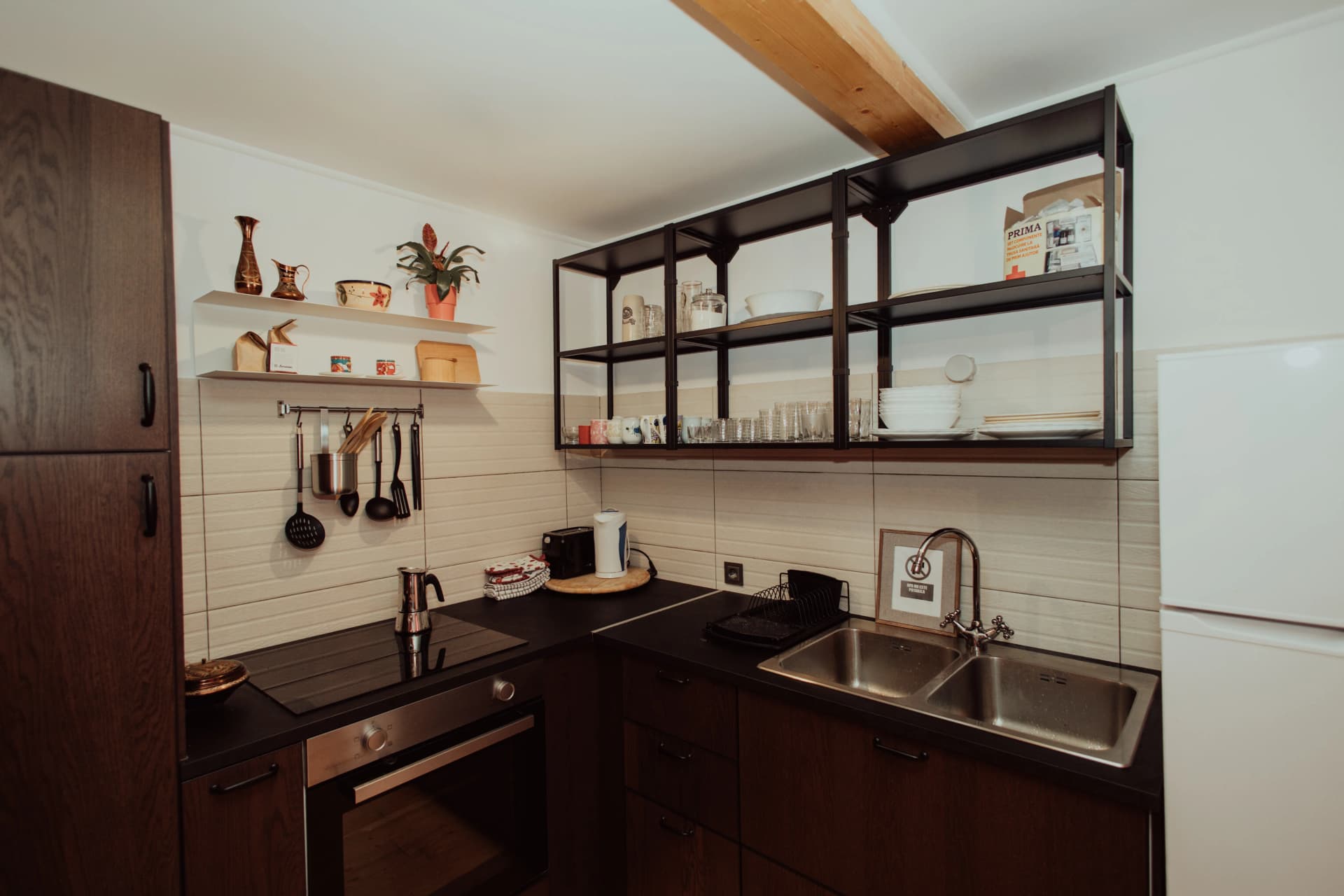 Cabana Rustică - Pădurea Veselă - Imagine 3