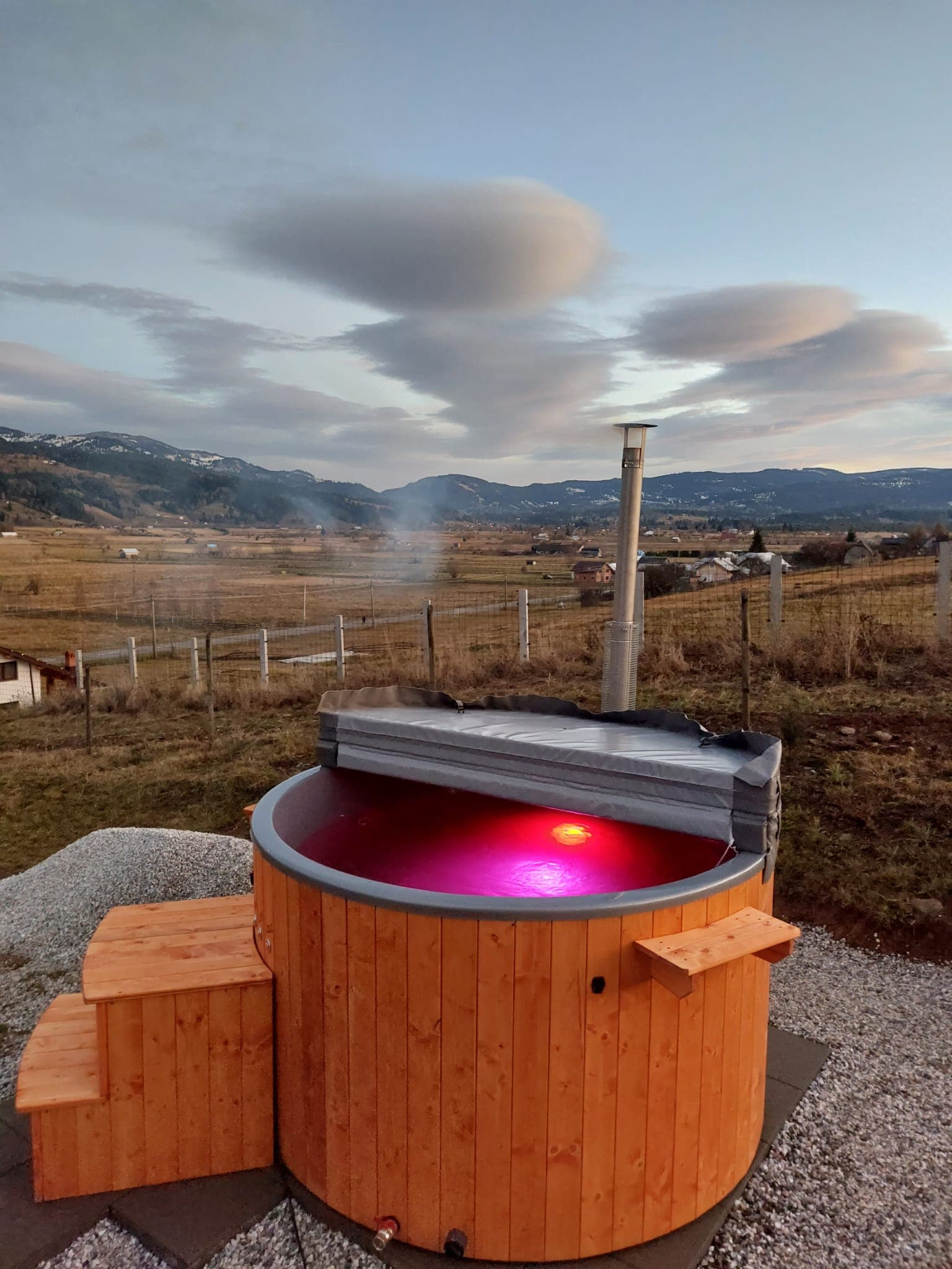 Cozy Cube Tiny House - Imagine 3