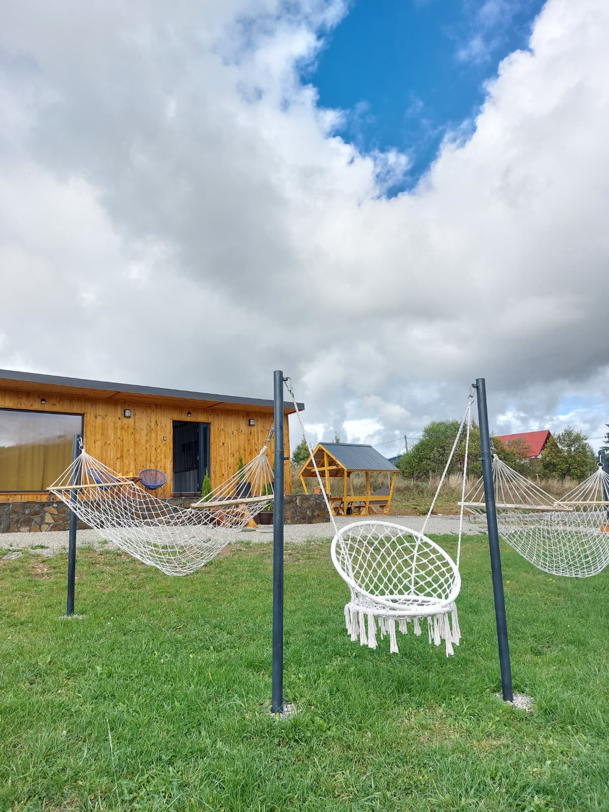 Cozy Cube Tiny House - Imagine 7
