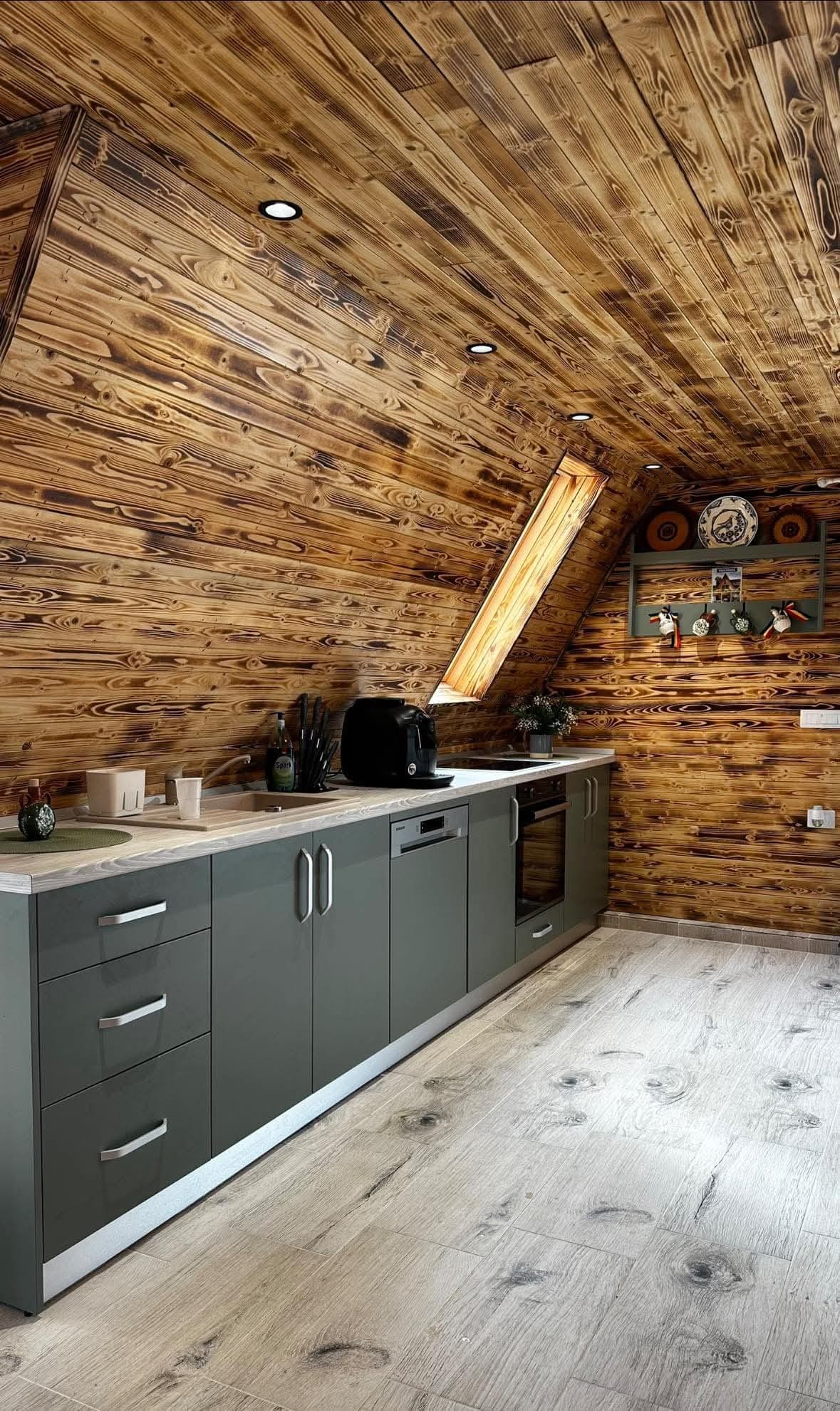 Ema House - Imagine 5