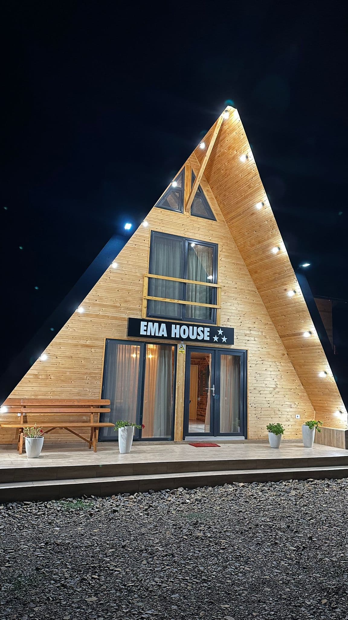 Ema House - Imagine 12