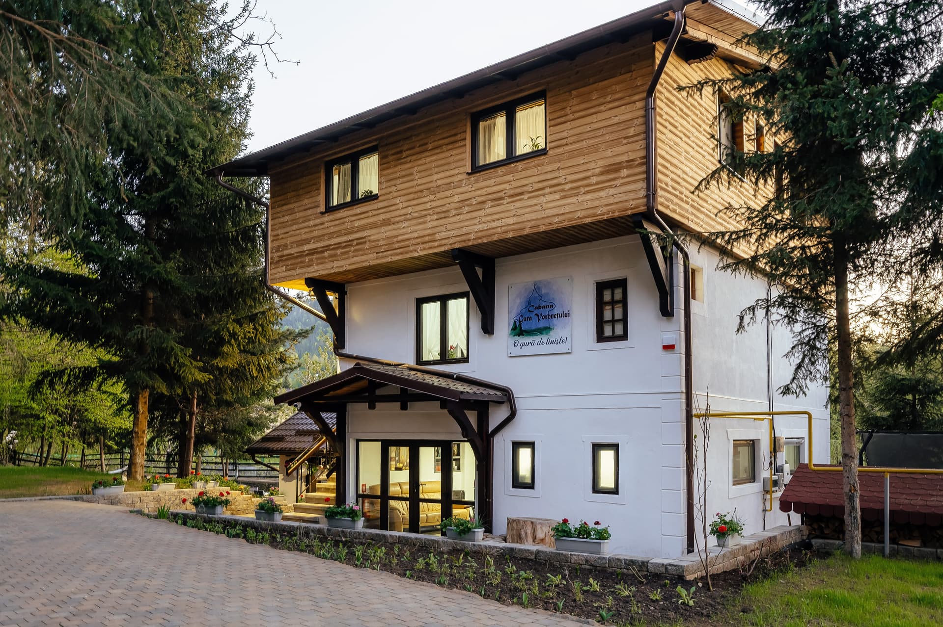 Imagine Cabana Gura Voronețului