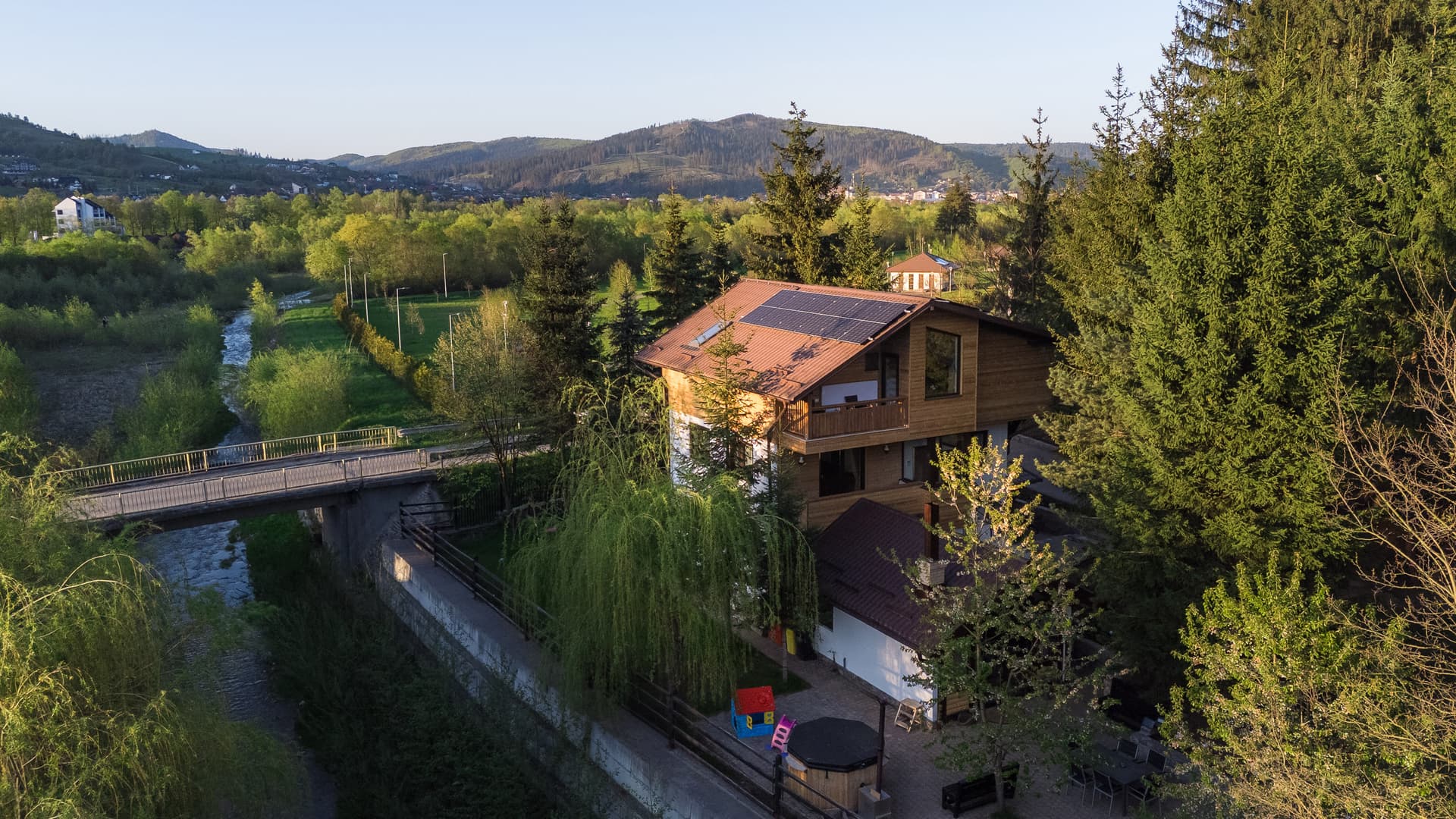 Cabana Gura Voronețului - Imagine 3