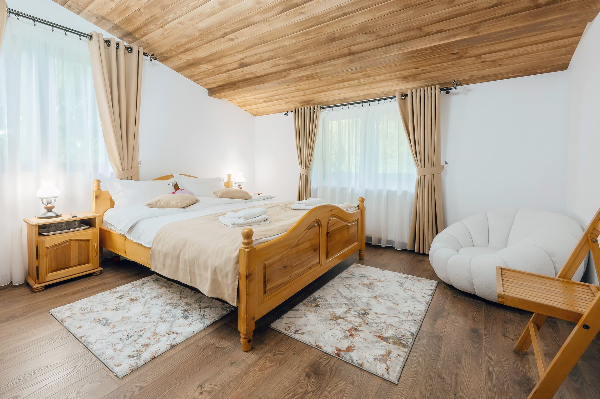 Cabana Gura Voronețului - Imagine 9