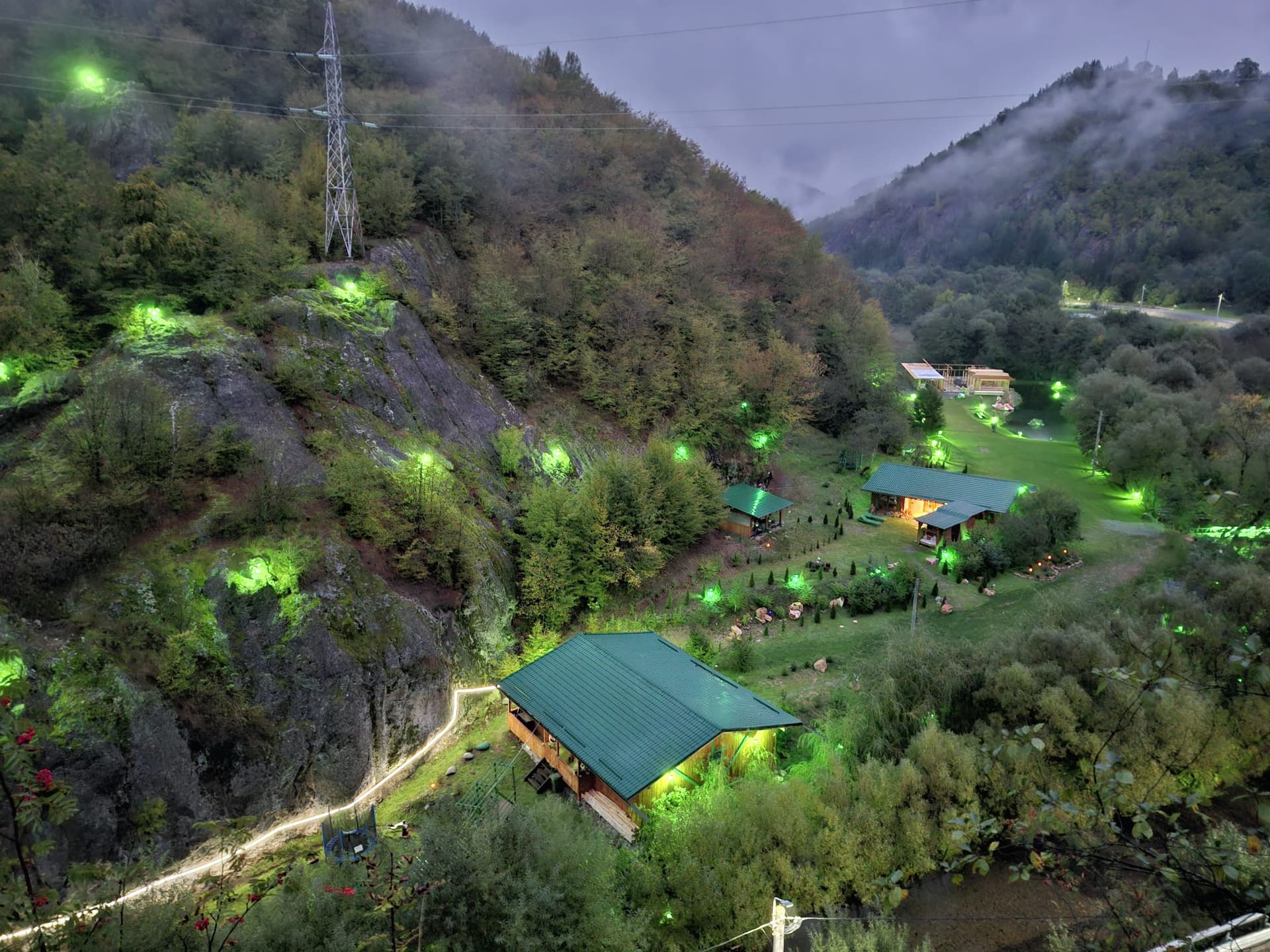 Cabana Cuib de Șoim - Imagine 8