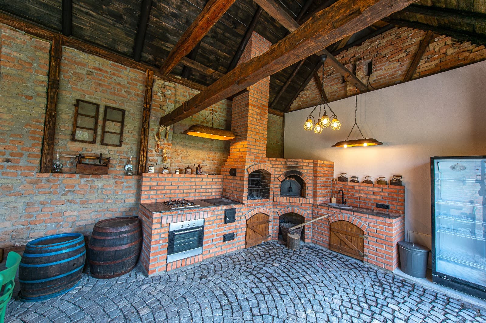 Old Barn House - Imagine 2