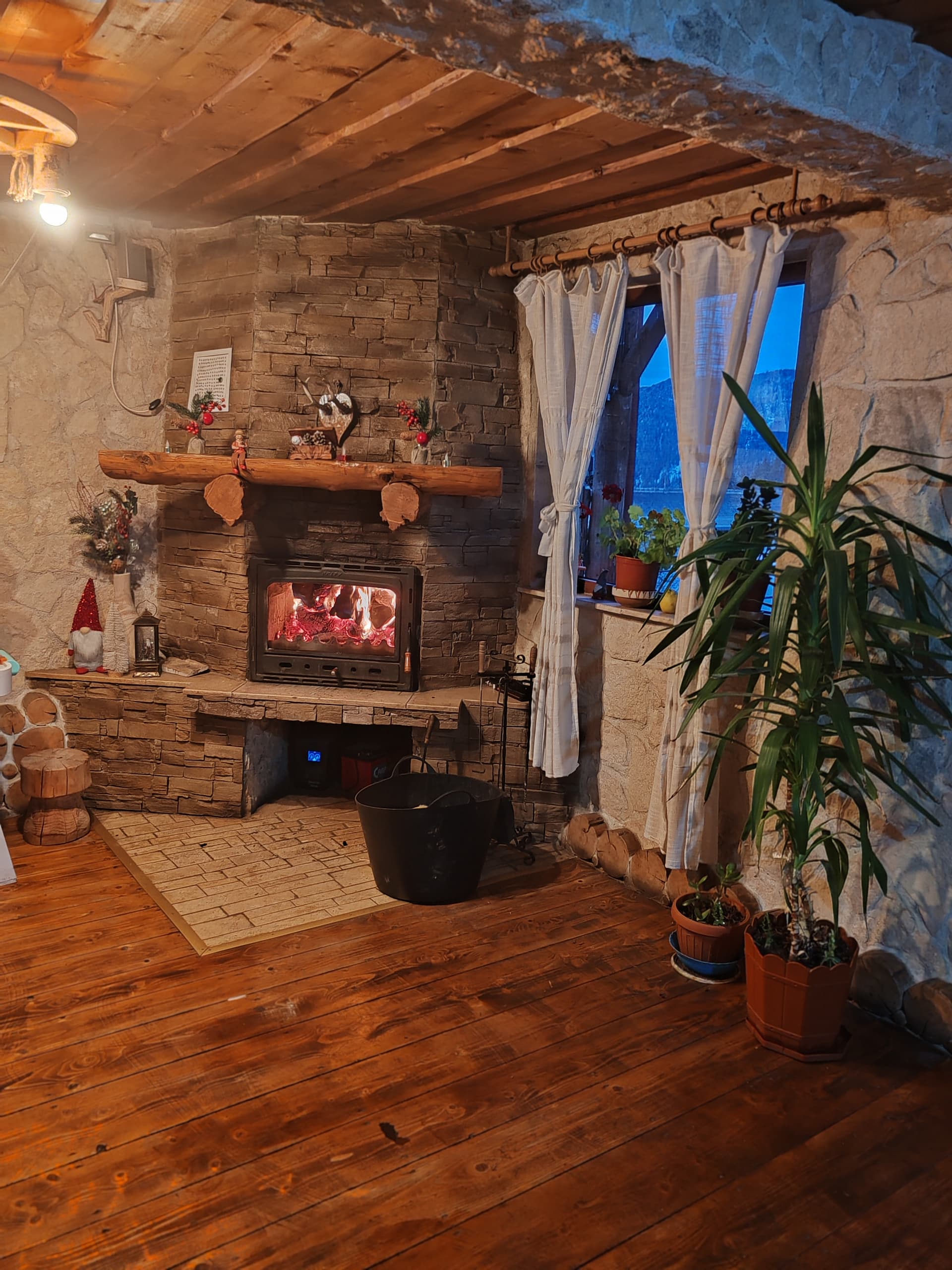 Cabana Străbunilor - Imagine 4