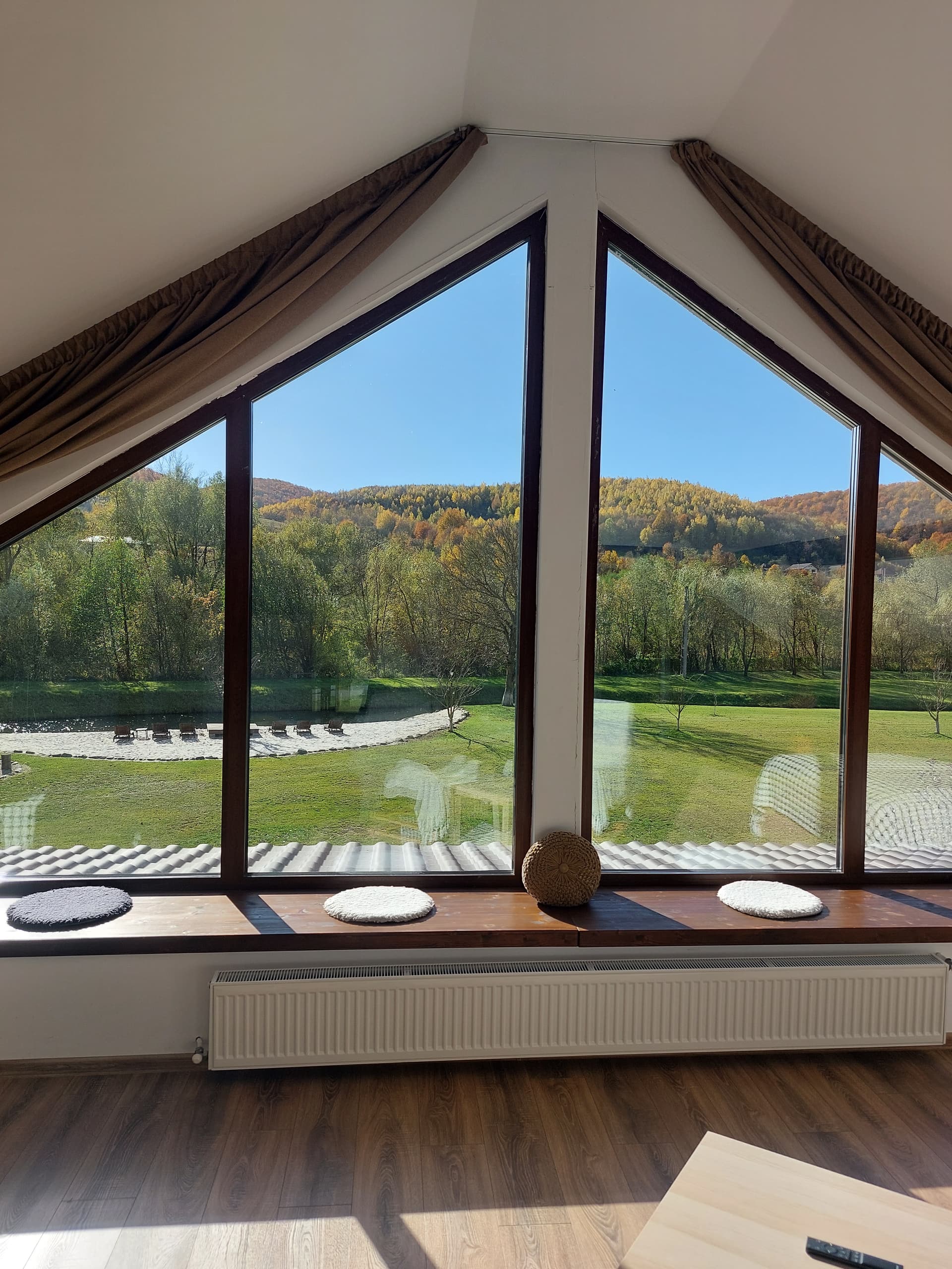 Casa din Livadă - Imagine 11